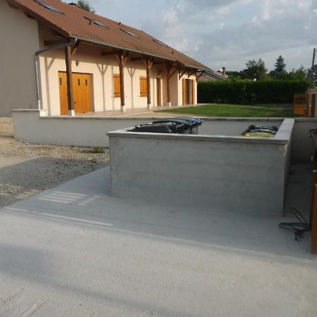Villa Le Logis Du Der Giffaumont-Champaubert Esterno foto